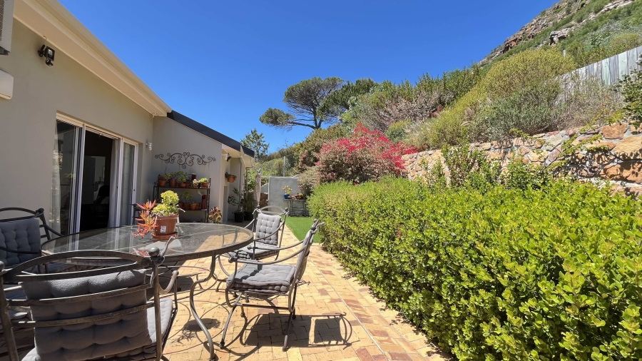 4 Bedroom Property for Sale in Simons Kloof Western Cape